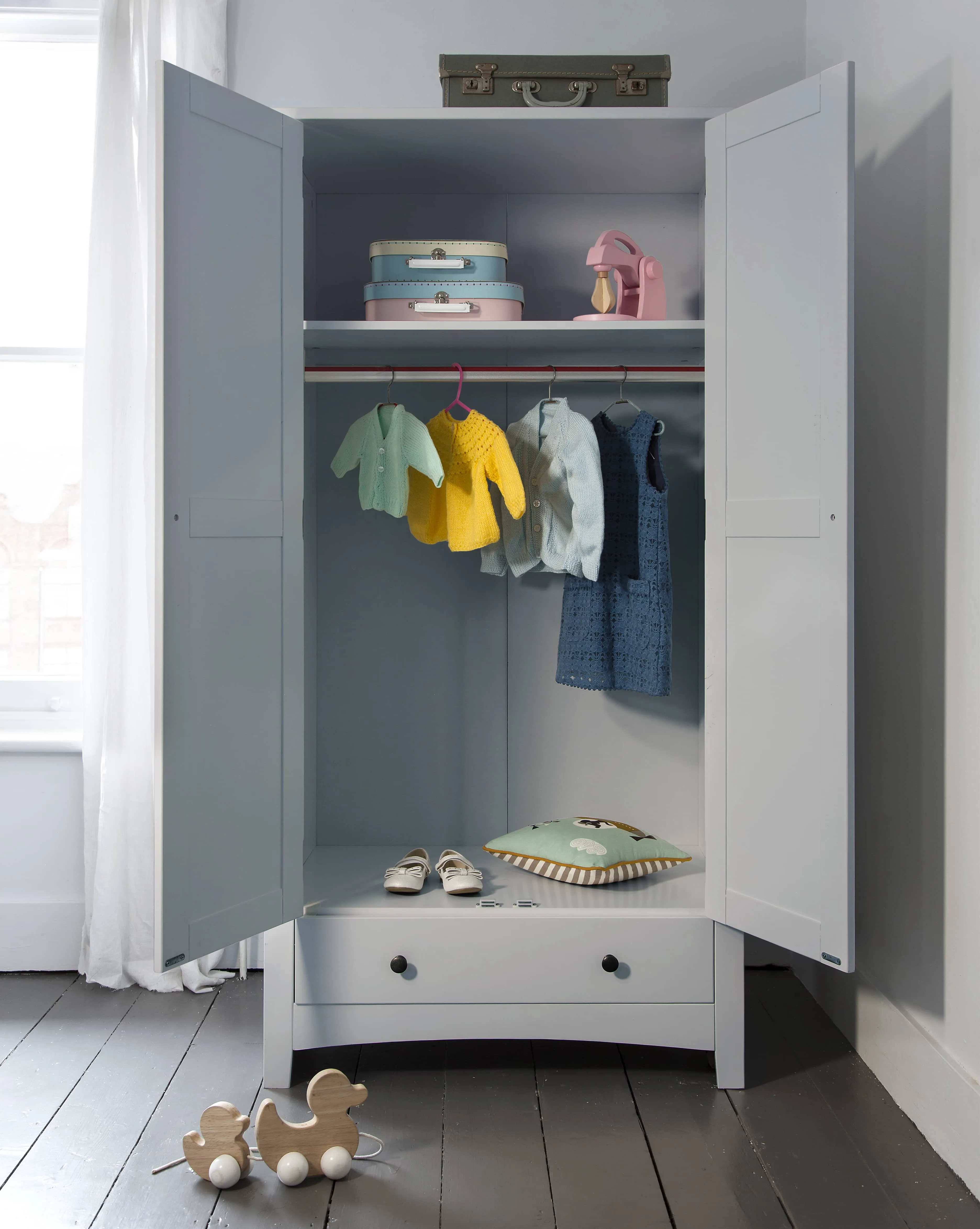 Birte Wardrobe in Silk Grey