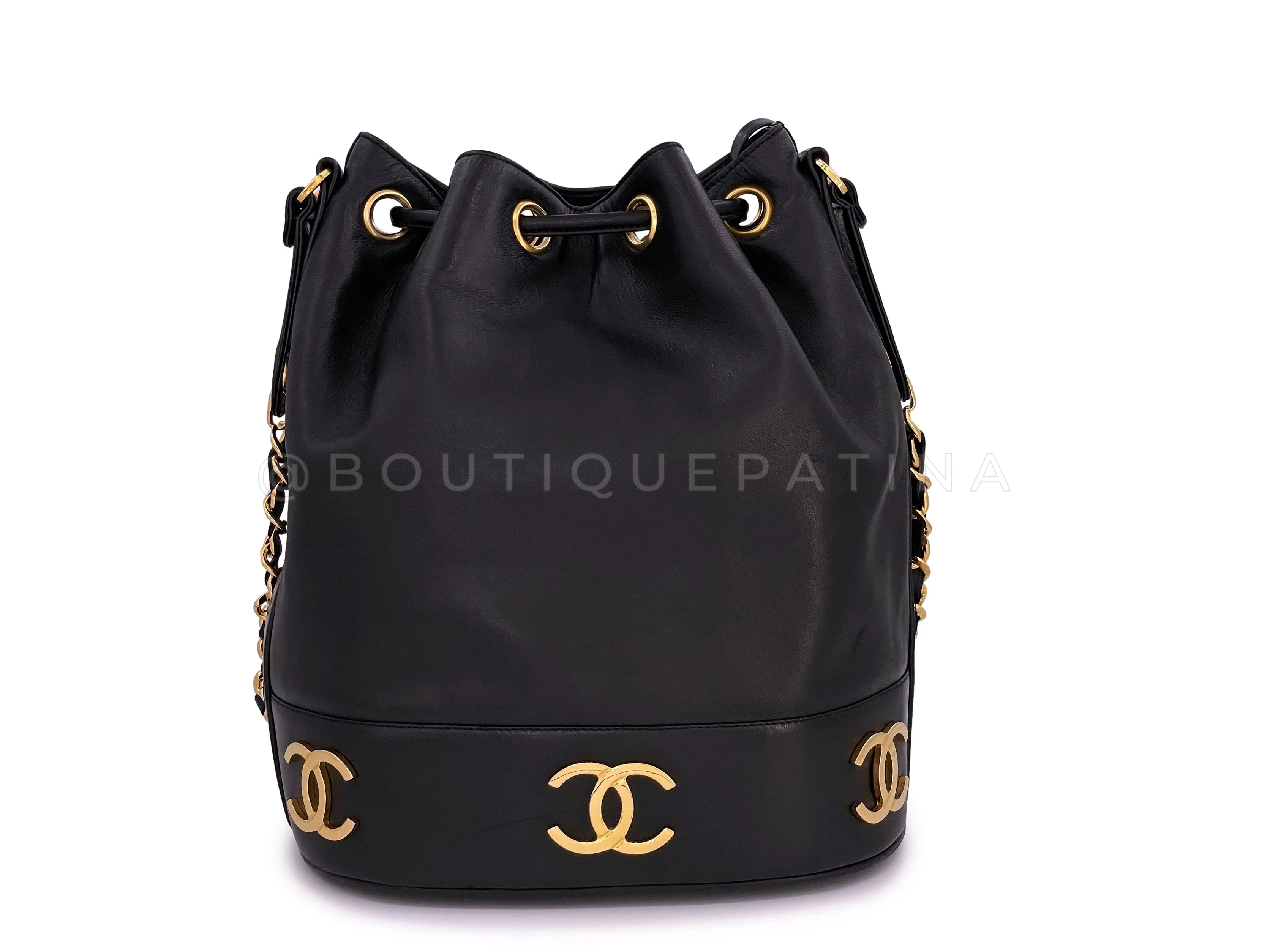 Chanel 1992 Vintage Medium Drawstring Bucket Bag Black Lambskin 24k GHW