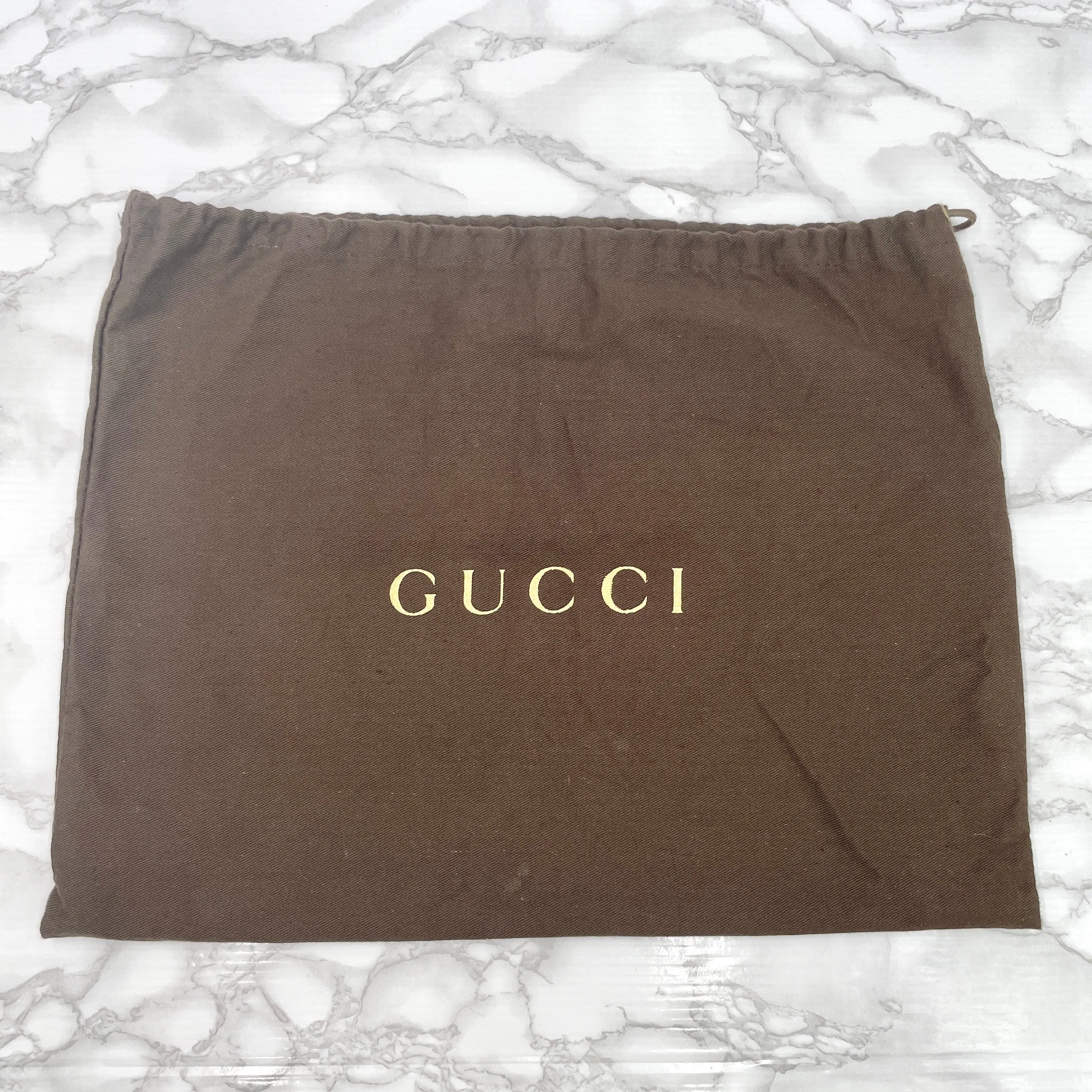 GUCCI Sherry Line Body Bag