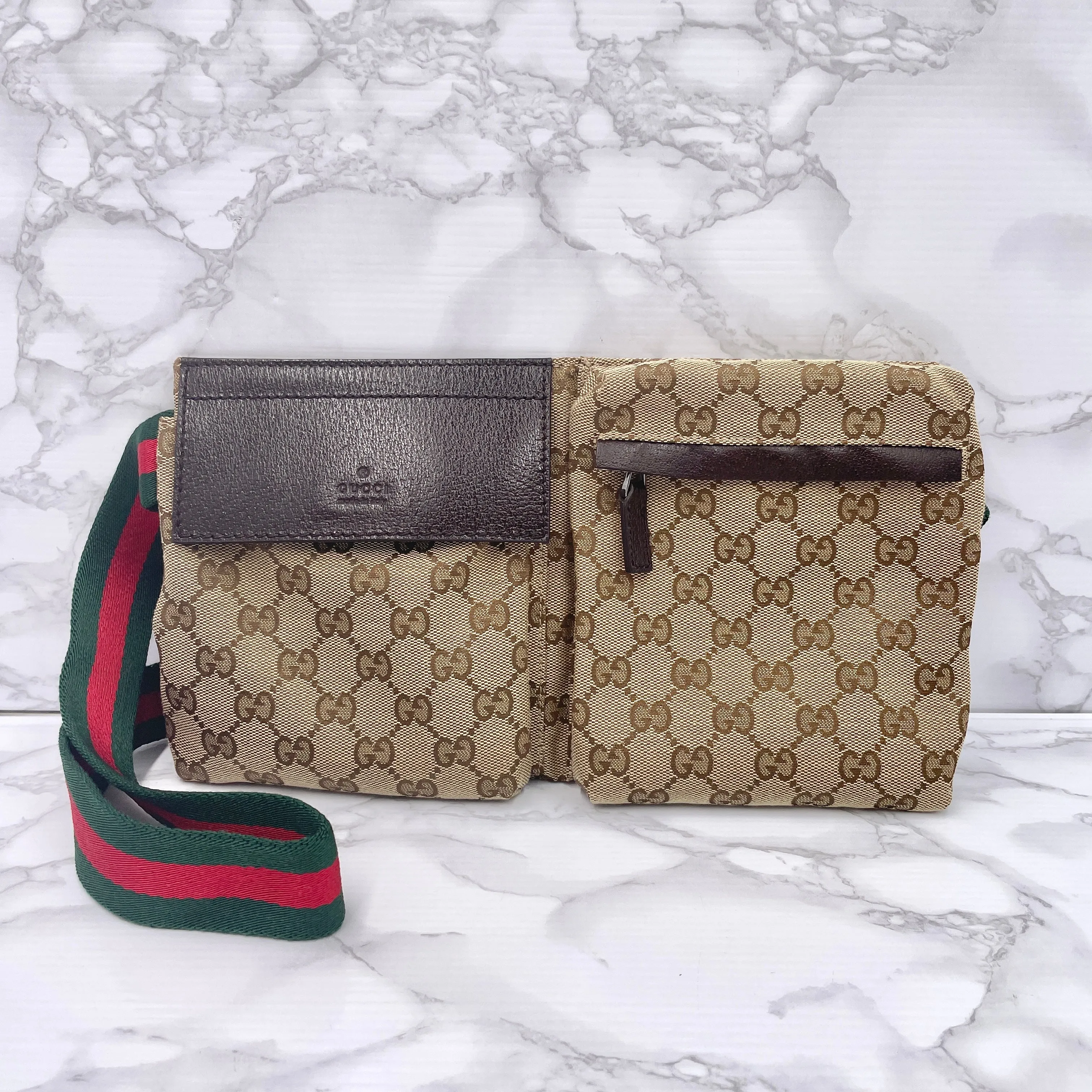 GUCCI Sherry Line Body Bag