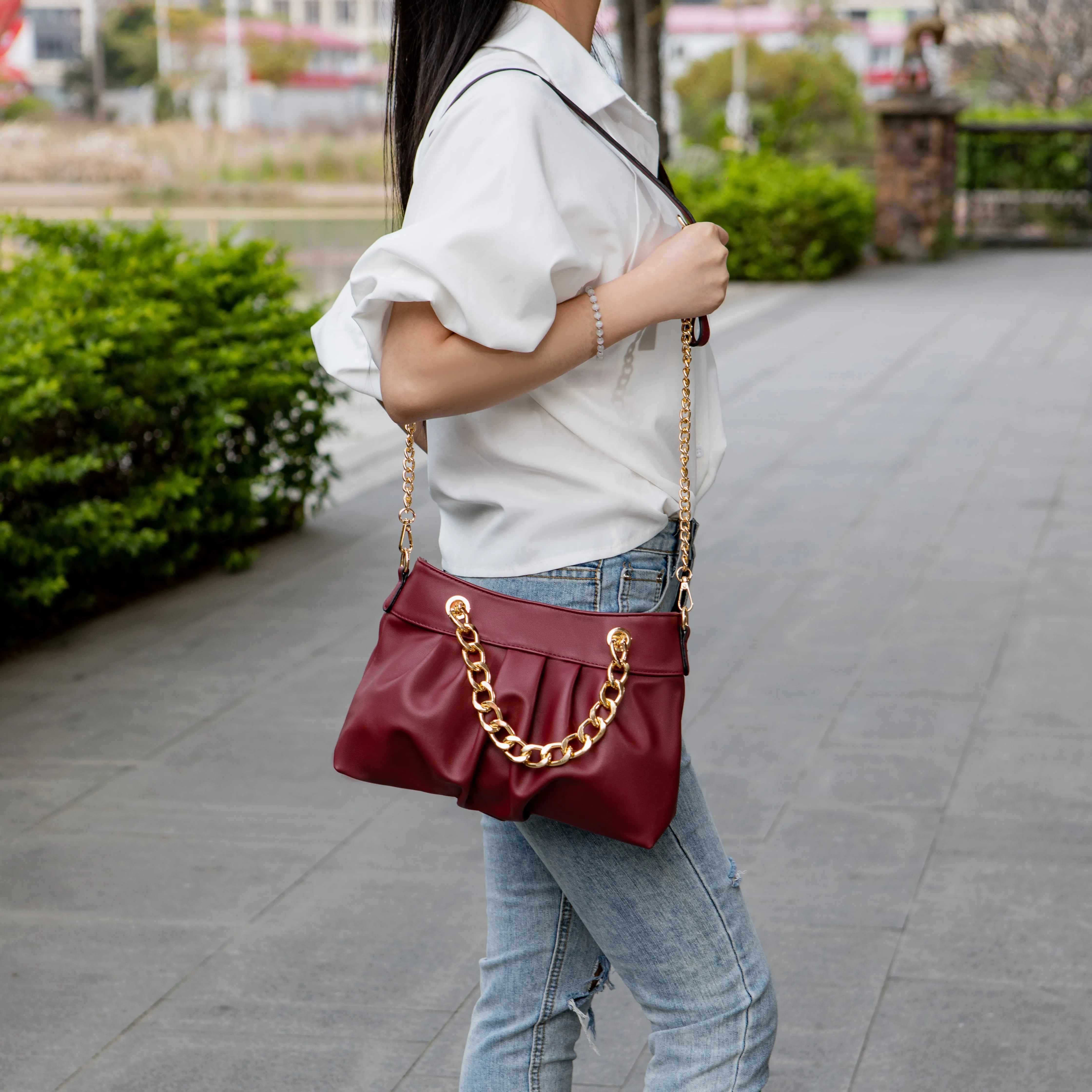 Marvila Shoulder Bag